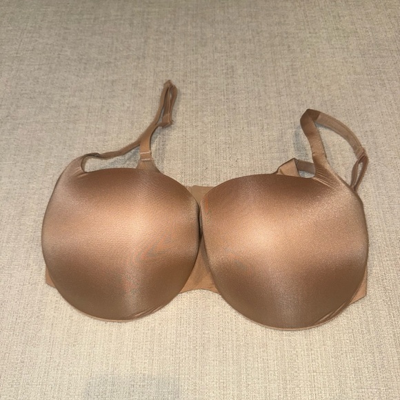 SKIMS Ultimate Push-Up Balconette Bra - Picture 1 of 3